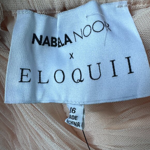 NWT Nabela Noor X Eloquii Surplice Neck Princess Puff Sleeve Dress - Women's 16 - Picture 3 of 11